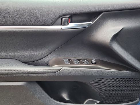 Used 2024 Toyota Camry XSE image 13