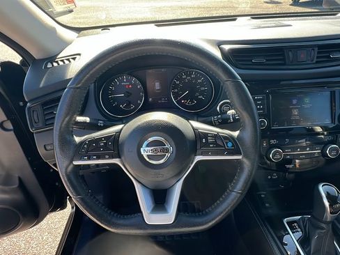 Used 2020 Nissan Rogue SL image 22