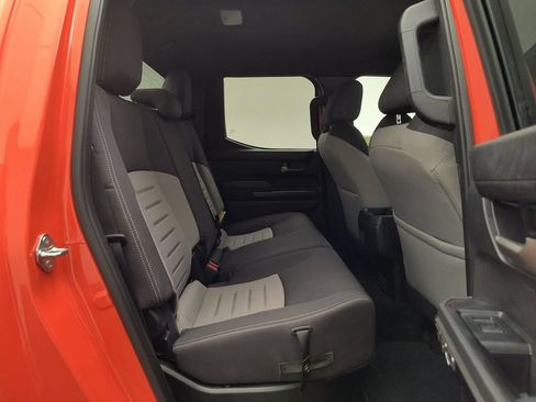 Used 2024 Toyota Tacoma TRD Sport AWD/4WD image 28