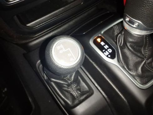 Used 2020 Jeep Gladiator Sport w/ Quick Order Package 24S image 25