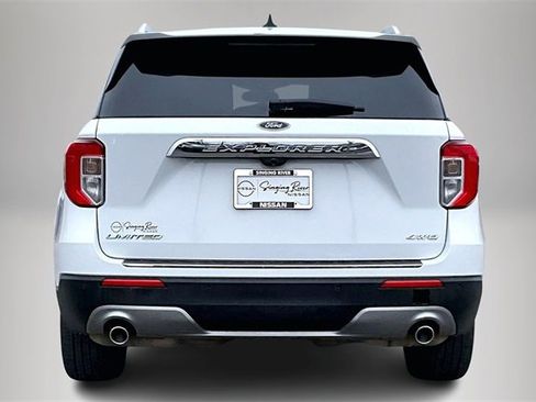 Used 2022 Ford Explorer Limited image 6