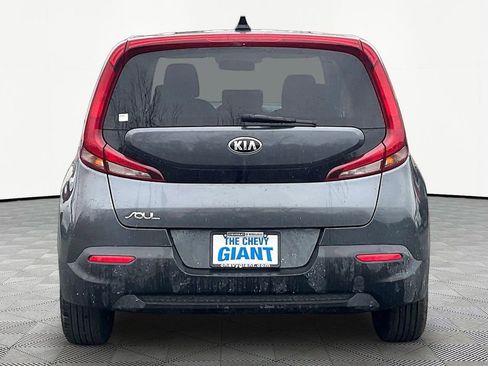 Used 2021 Kia Soul LX image 6