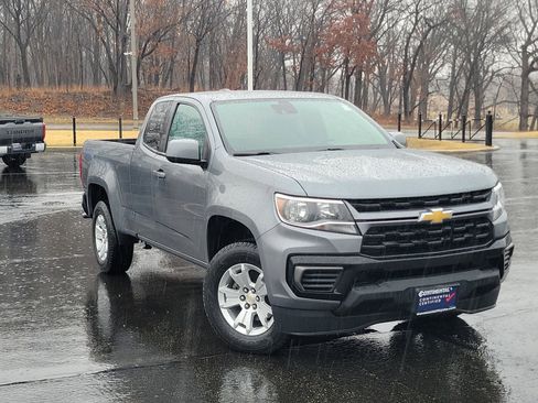 Used 2022 Chevrolet Colorado LT w/ Fleet Safety Package image 24
