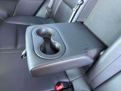 Used 2023 Cadillac XT4 Premium Luxury image 10