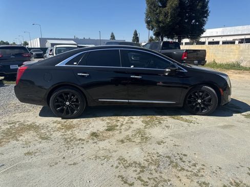 Used 2017 Cadillac XTS Luxury image 4