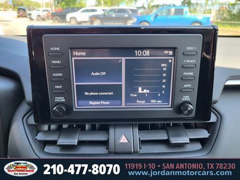 Used 2019 Toyota RAV4 LE FWD image 20