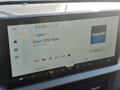 Used 2025 Ford Explorer ST-Line image 6