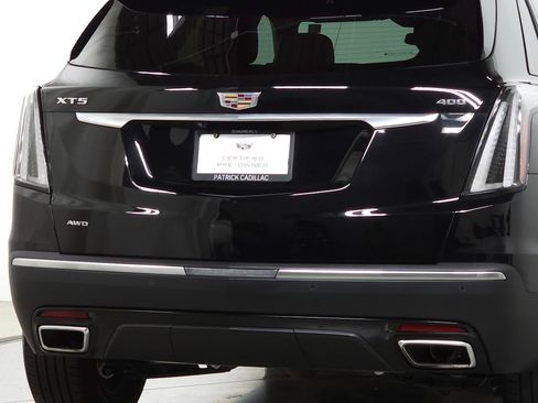 Certified 2023 Cadillac XT5 Sportv AWD/4WD image 9
