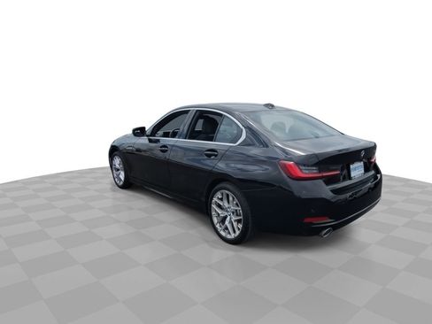 Used 2026 BMW 330i Sedan RWD image 6