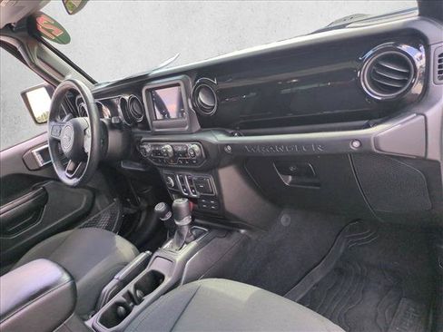 Used 2021 Jeep Wrangler Sport AWD/4WD image 19