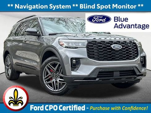 Used 2025 Ford Explorer ST-Line w/ ST-Line Street Pack AWD/4WD image 1