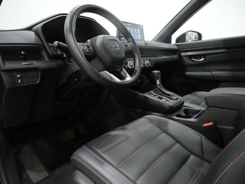 Used 2025 Honda CR-V Sport-L image 11