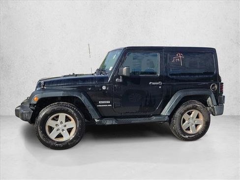 Used 2013 Jeep Wrangler Sport image 3