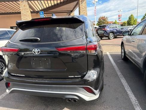 Used 2023 Toyota Highlander XSE AWD/4WD image 7
