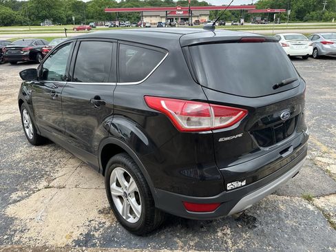 Used 2015 Ford Escape SE FWD image 7
