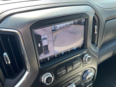 Used 2023 GMC Sierra 3500 Denali w/ Denali Ultimate Package AWD/4WD image 16