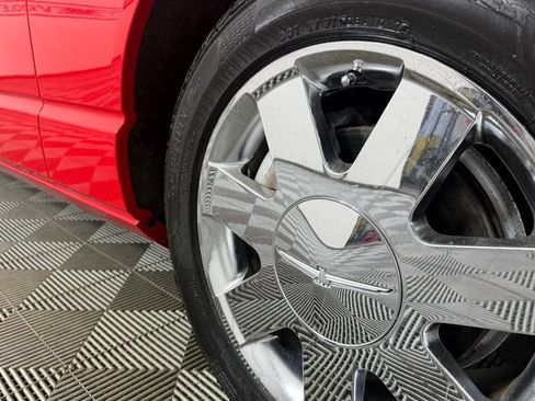 Used 2003 Ford Thunderbird RWD image 13