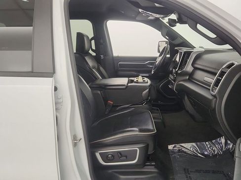 Used 2023 RAM 1500 Laramie AWD/4WD image 28