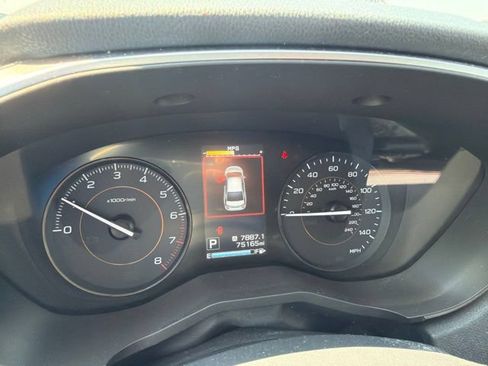 Used 2019 Subaru Crosstrek 2.0i Premium AWD/4WD image 11