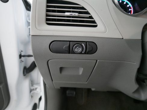 Used 2011 Chevrolet Malibu LS FWD image 26