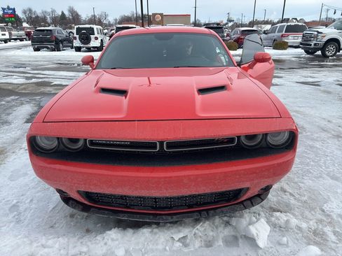 Used 2017 Dodge Challenger R/T w/ Sound Group image 2