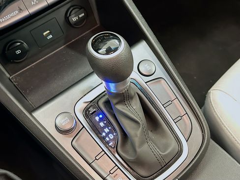 Used 2023 Hyundai Kona SEL image 25