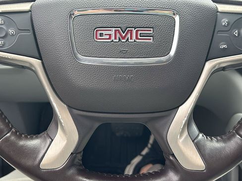 Certified 2020 GMC Acadia SLT FWD image 29