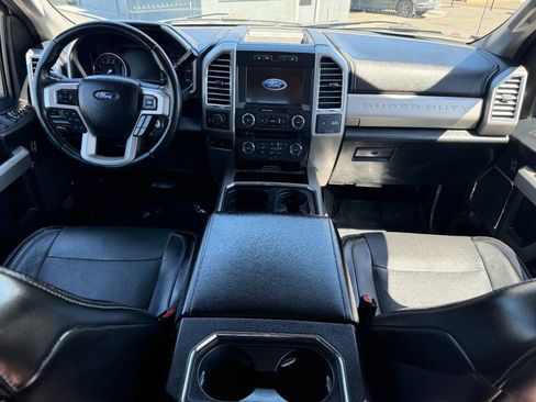 Used 2017 Ford F250 Lariat w/ Chrome Package AWD/4WD image 16