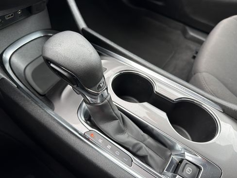 Used 2024 Chevrolet Malibu LT FWD image 25