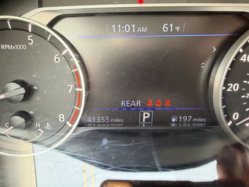 Used 2024 Nissan Altima 2.5 SR image 11