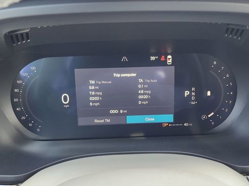 New 2026 Volvo XC60 B5 Ultra w/ Climate Package image 6