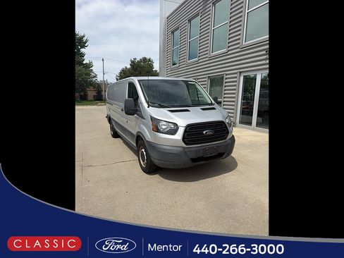 Used 2019 Ford Transit 150 148 Low Roof RWD image 1