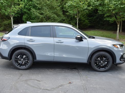 New 2026 Honda HR-V Sport image 9