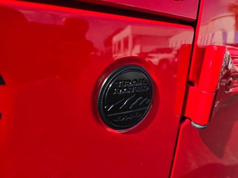 Used 2021 Jeep Wrangler Sport AWD/4WD image 12