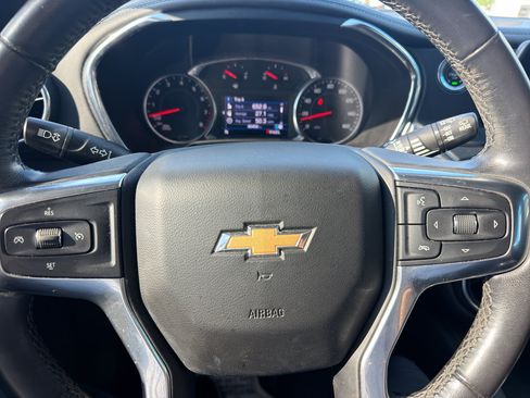Used 2019 Chevrolet Blazer LT FWD image 19