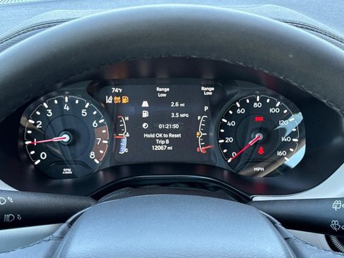 Used 2025 Jeep Compass Limited AWD/4WD image 22