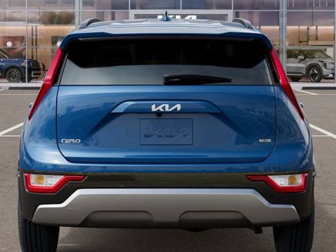 New 2026 Kia Niro SX image 13