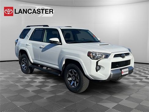 Certified 2023 Toyota 4Runner TRD Off-Road Premium image 1