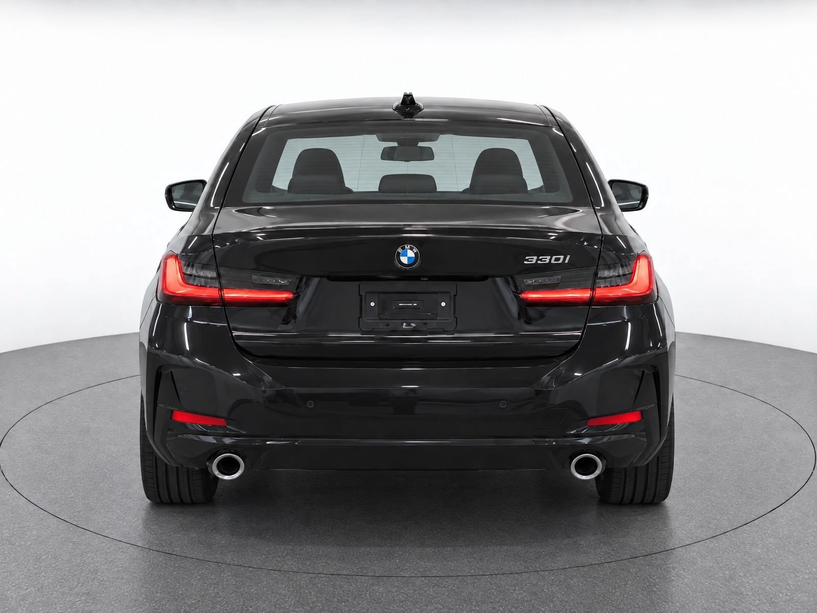 Used 2025 BMW 330i Sedan RWD image 5