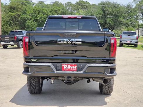 New 2026 GMC Sierra 3500 Denali Ultimate AWD/4WD image 6