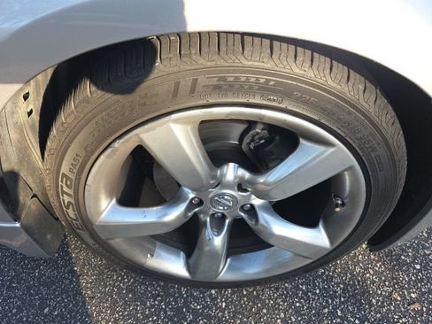 Used 2004 Nissan 350Z Touring RWD image 4