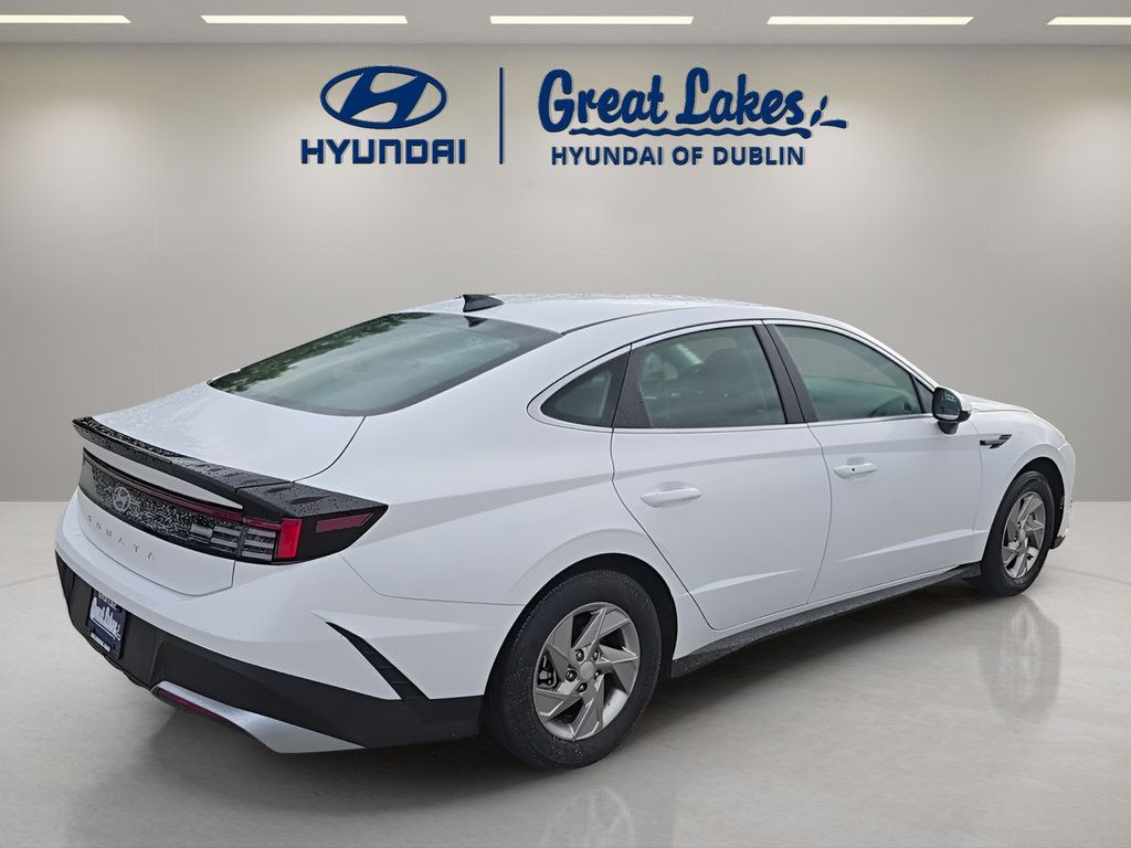 Certified 2026 Hyundai Sonata SE FWD image 5