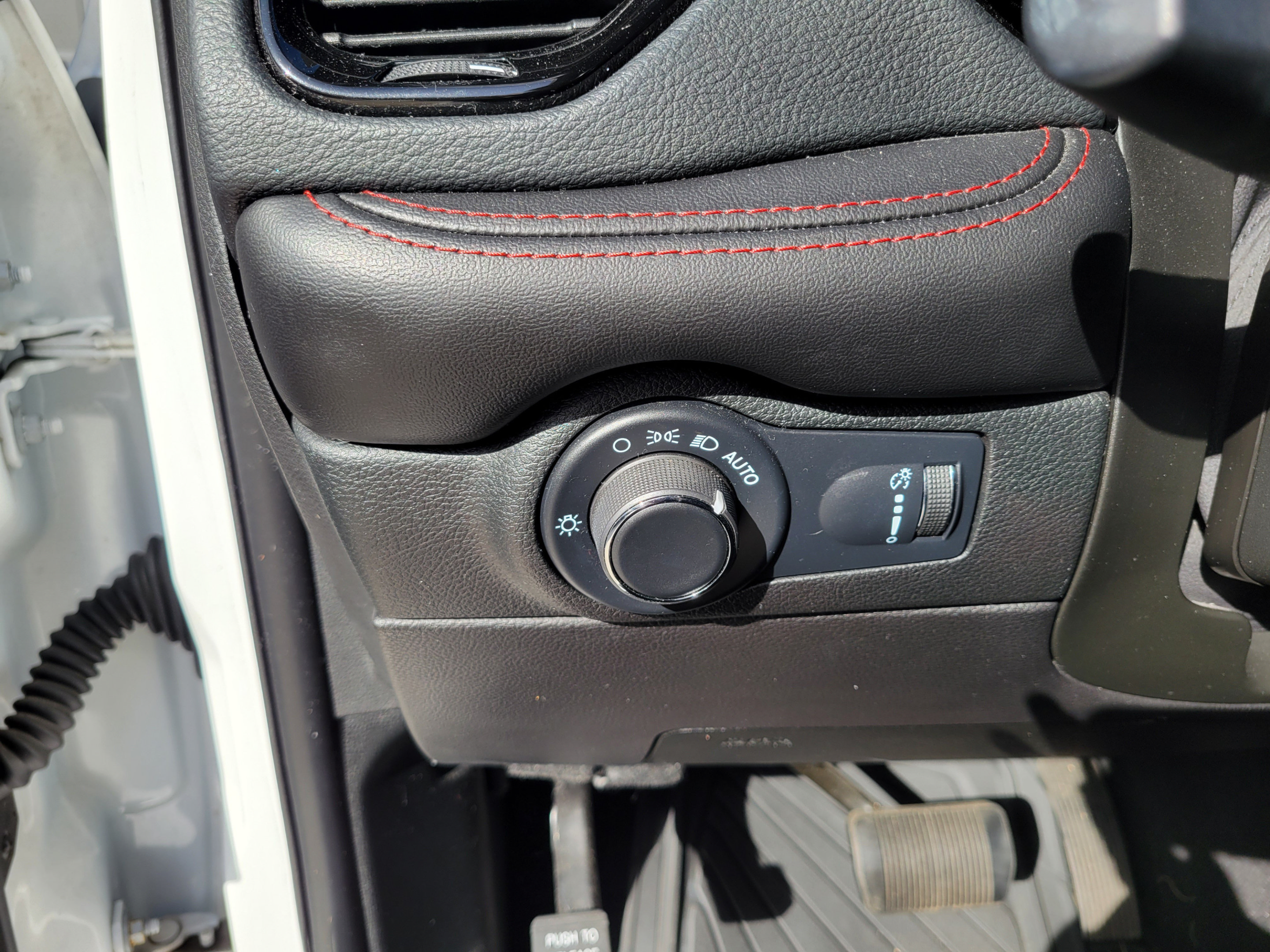 Certified 2023 Dodge Durango GT RWD image 26