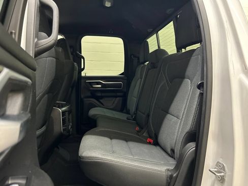 Used 2021 RAM 1500 Big Horn AWD/4WD image 8
