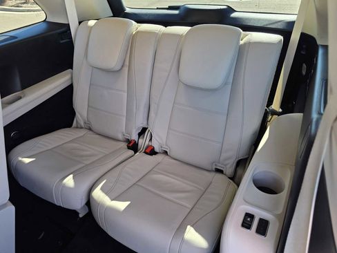 Used 2022 Mercedes-Benz GLS 450 4MATIC image 17