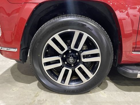Used 2019 Toyota 4Runner Limited AWD/4WD image 19