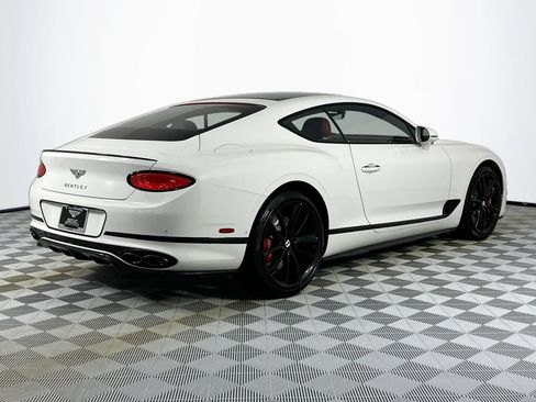 Certified 2022 Bentley Continental GT AWD/4WD image 9
