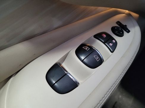 Used 2017 Nissan Murano SL FWD image 27