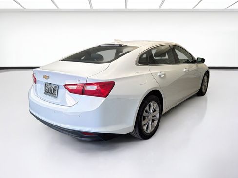 Used 2024 Chevrolet Malibu LT FWD image 4