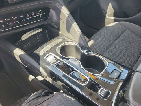Used 2023 Buick Envision Preferred FWD image 30